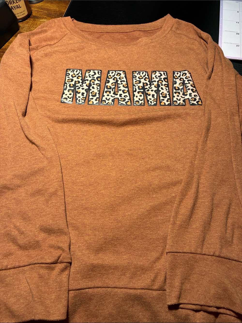 Mama Graphic Sweatshirt - Rust